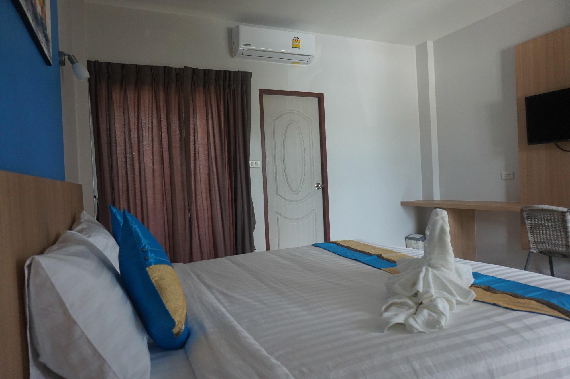 Phant At Thalang Service Apartment Ngoại thất bức ảnh